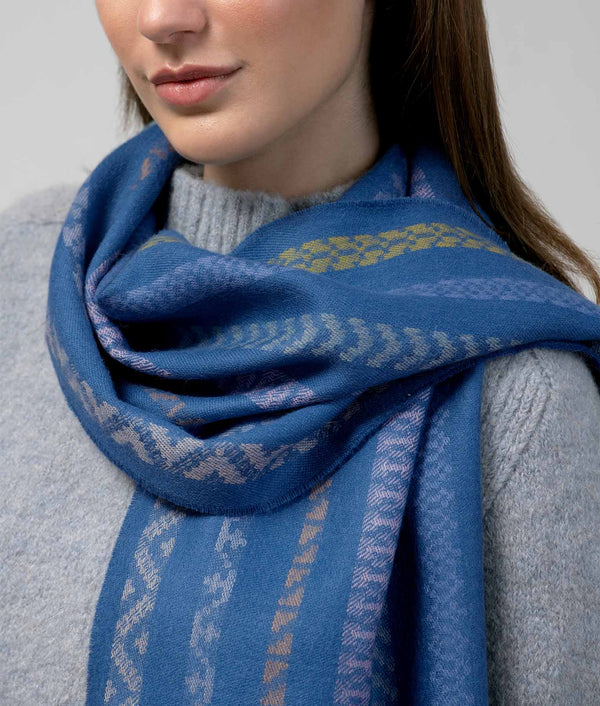 Los Simbolos Scarf