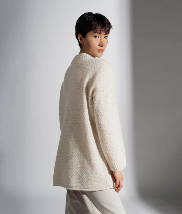 Amat Knit Po Poncho