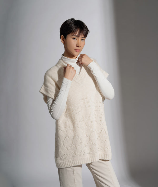 Eyelet Detailed Vee Neck Poncho