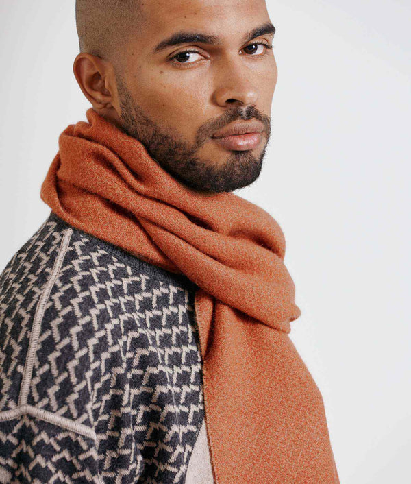 Little Espigas Motif Scarf - Redwood And Affogato