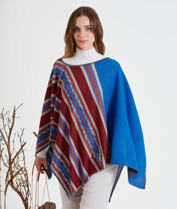 Inclined Poncho Reversibles