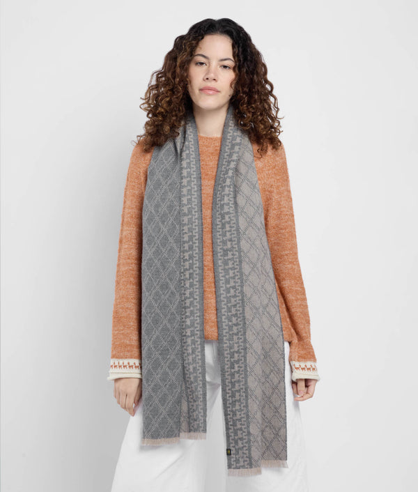 Gandom Scarf