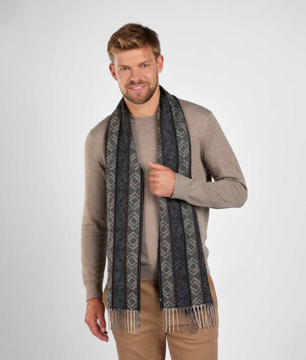 Simply geo scarf - graphite gray