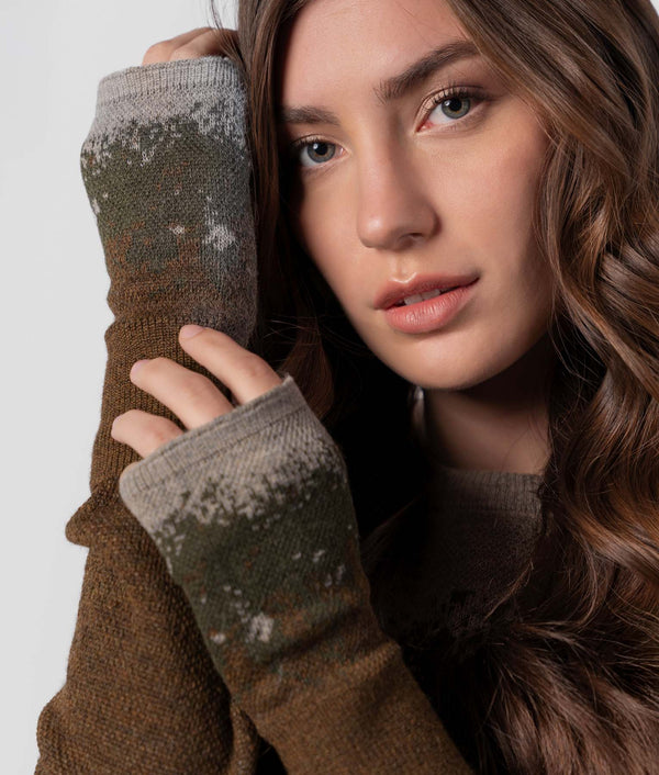 Mediated Mittens - Brown And Light Gray