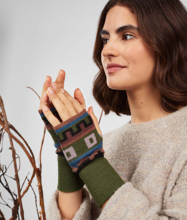 From The Heights Jacquard Mitttens - Green Garden And Mocha Mousse