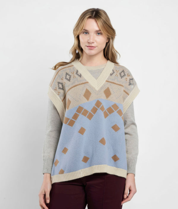 Geometric Jacquard Poncho