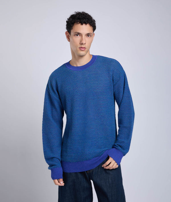 Open eyes pullover
