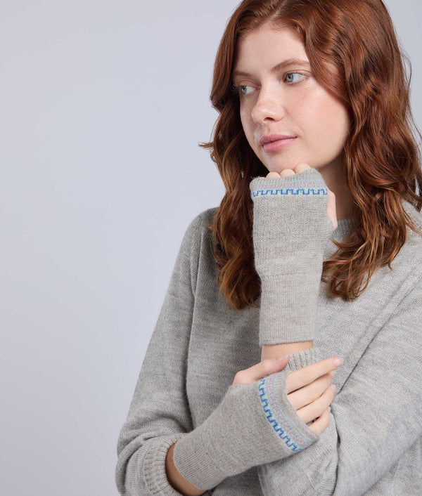 All Over Jacquard Gloves
